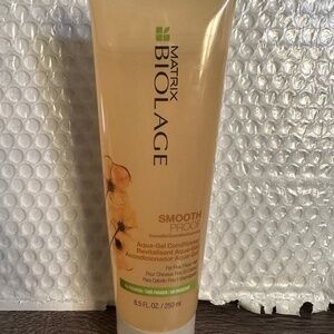 Matrix Biolage Aqua Gel conditioner smooth hair care